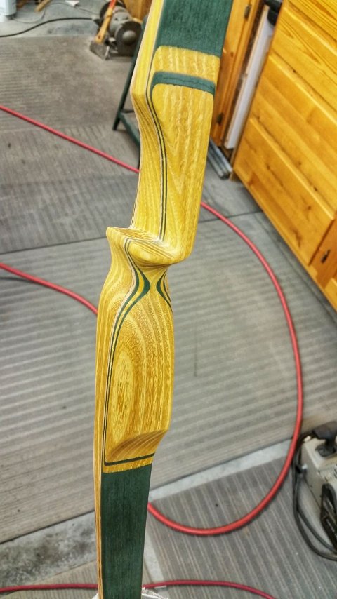 Daves-bow-finish-sanded-4.jpeg